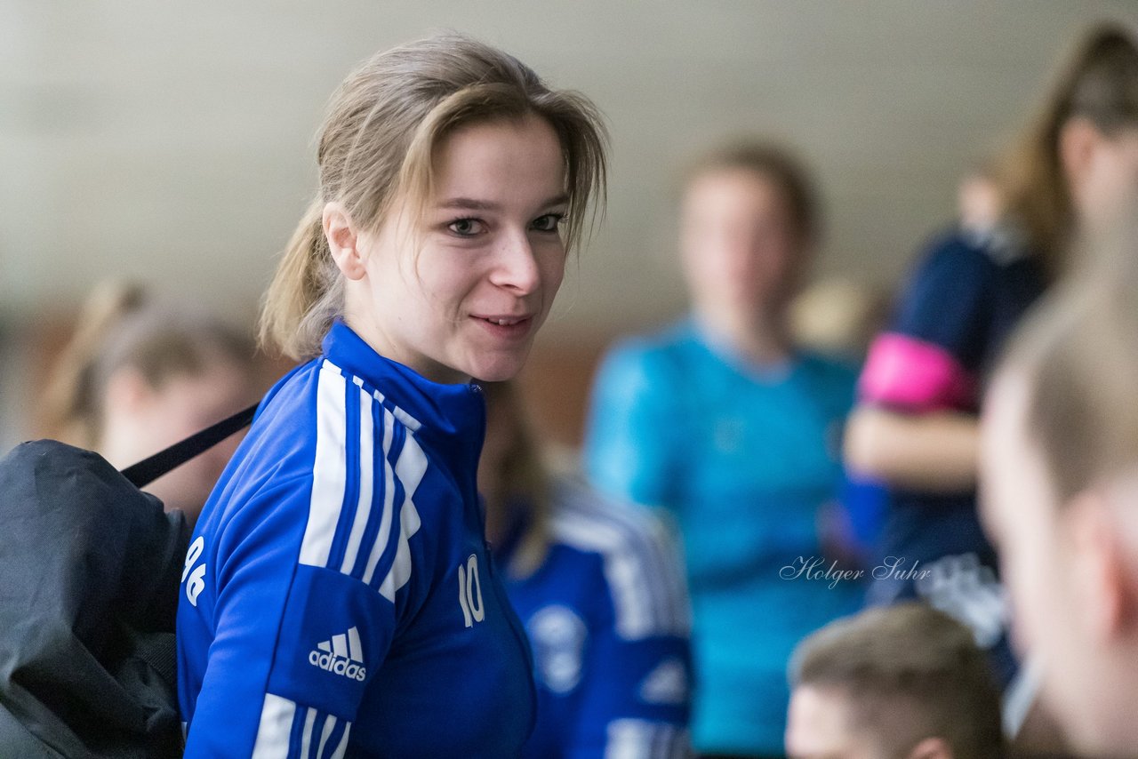 Bild 87 - VR Bank Cup Horst